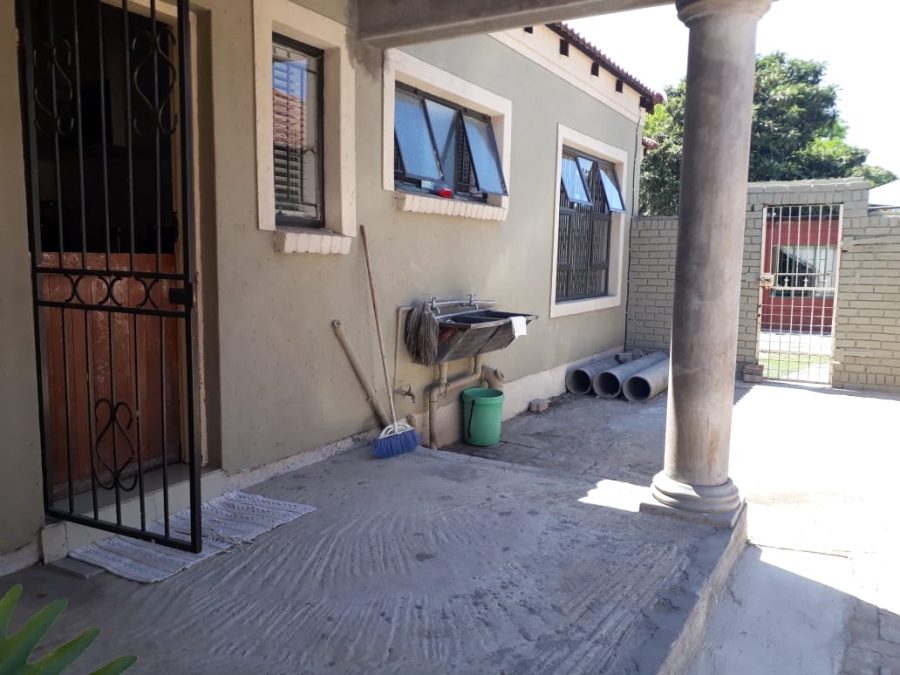 3 Bedroom Property for Sale in Rustenburg North North West